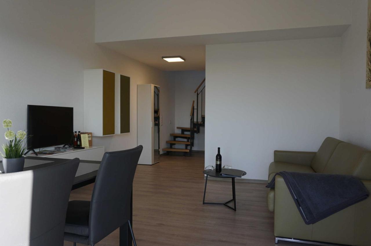 Weingut Schaaf Apartamento Lauffen am Neckar Exterior foto